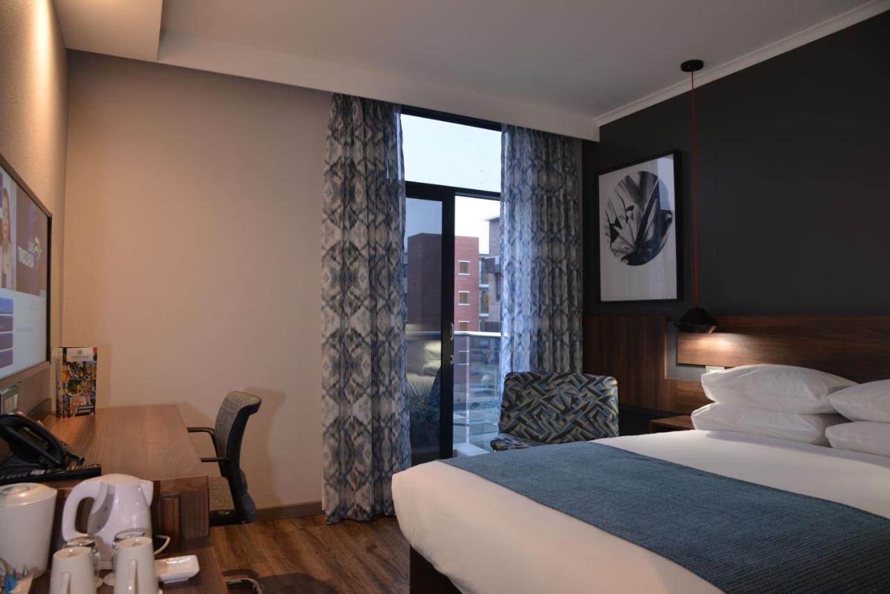 Hotel Town 2*